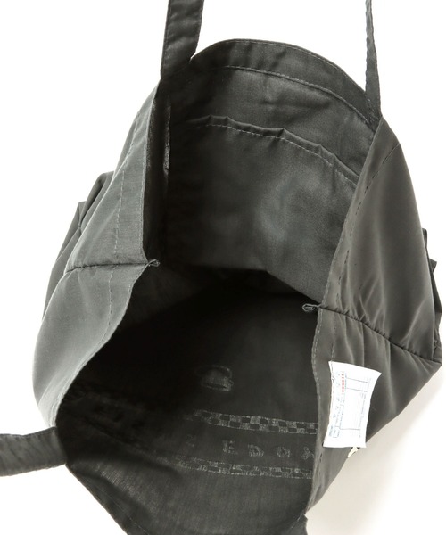 Fishs Eddy（フィッシュエディ）の「[Fishs Eddy(フィッシュエディ)]カラートートバッグ（トートバッグ・レディース・ブルー/ベージュ/パープル/レッド/ブラック/セージグリーン/ライトイエロー・FREE）」の21枚目の写真