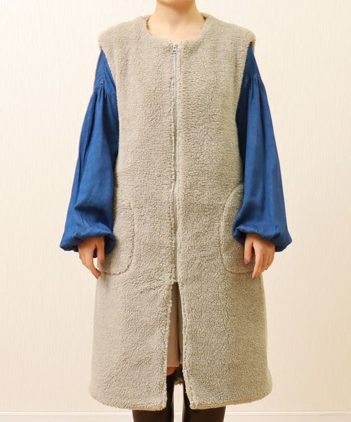 libelle more(リベル モア)の「ボアロングベスト(ベスト・レディース・ブラック/カーキ/モカ/グレイッシュベージュ・M/L)」の12枚目の写真