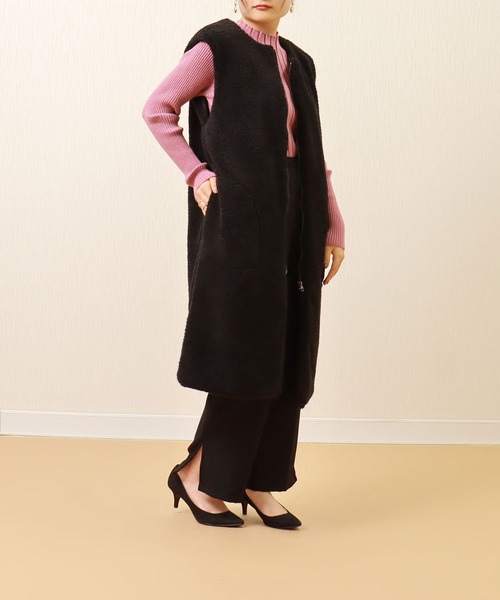 libelle more(リベル モア)の「ボアロングベスト(ベスト・レディース・ブラック/カーキ/モカ/グレイッシュベージュ・M/L)」の21枚目の写真