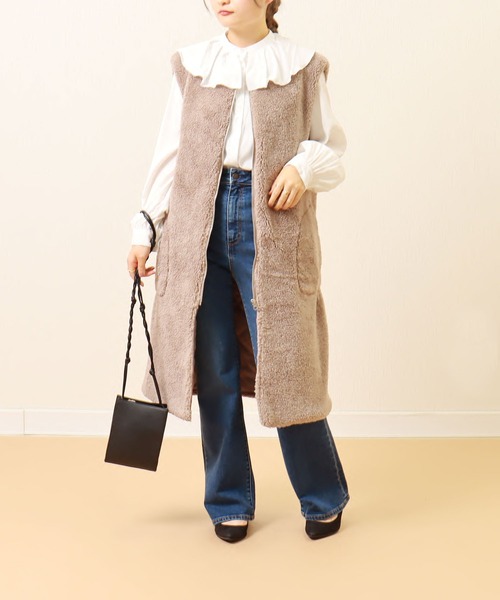 libelle more(リベル モア)の「ボアロングベスト(ベスト・レディース・ブラック/カーキ/モカ/グレイッシュベージュ・M/L)」の22枚目の写真