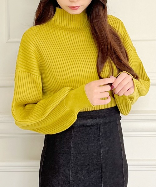 MIIA（ミーア）の「もちもちボトルネックニット（ニット/セーター・レディース・ブラック/オフホワイト/ブルー/グリーン/ピンク/オレンジ/イエロー/ベージュ・FREE）」の6枚目の写真