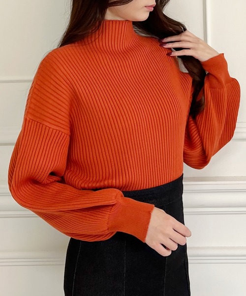 MIIA（ミーア）の「もちもちボトルネックニット（ニット/セーター・レディース・ブラック/オフホワイト/ブルー/グリーン/ピンク/オレンジ/イエロー/ベージュ・FREE）」の8枚目の写真