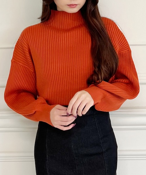 MIIA（ミーア）の「もちもちボトルネックニット（ニット/セーター・レディース・ブラック/オフホワイト/ブルー/グリーン/ピンク/オレンジ/イエロー/ベージュ・FREE）」の11枚目の写真