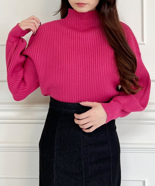 MIIA（ミーア）の「もちもちボトルネックニット（ニット/セーター・レディース・ブラック/オフホワイト/ブルー/グリーン/ピンク/オレンジ/イエロー/ベージュ・FREE）」の19枚目の写真