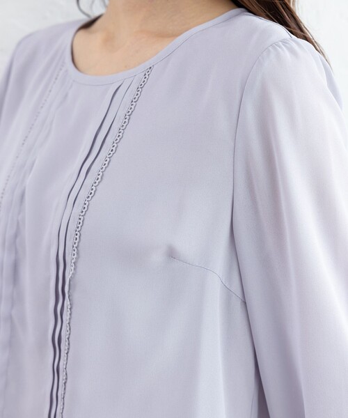 Tiaclasse（ティアクラッセ）の「【洗える】ピンタックレースブラウス（シャツ/ブラウス・レディース・ネイビー/モカ/グレー/オフホワイト/ピンク・M/L）」の10枚目の写真