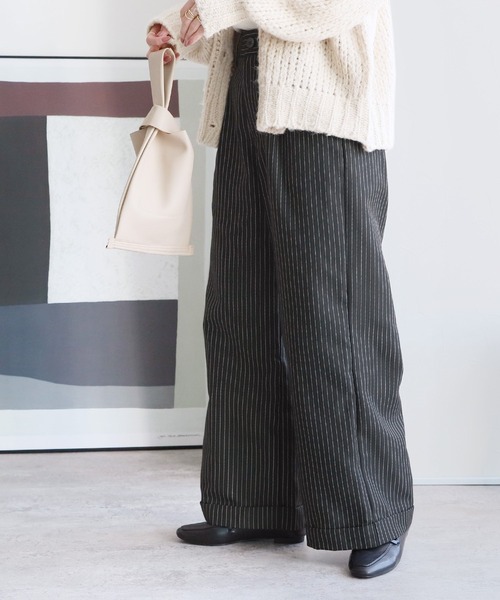 reca（レカ）の「ピンストライプ柄ワイドパンツ（その他パンツ・レディース・ブラック/チャコールグレー・FREE）」の8枚目の写真