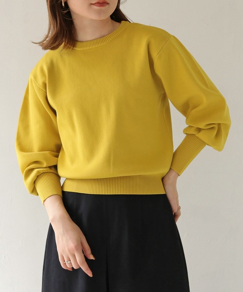 HER CLOSET（ハークローゼット）の「【shemoshelly】WEB限定ボリュームスリーブロングリブスウェットライクニット（ニット/セーター・レディース・ブラック/スモークピンク/オフホワイト/ブルー/ライトグレー/マスタード・M）」の5枚目の写真