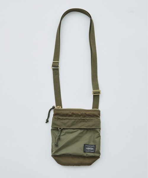 PORTER（ポーター）の「ポーター フォース ショルダーポーチ 855-05461 ショルダーポーチ 吉田カバン  PORTER FORCE SHOULDER POUCH（ショルダーバッグ・メンズ・ブラック/ネイビー/カーキ・FREE）」の2枚目の写真
