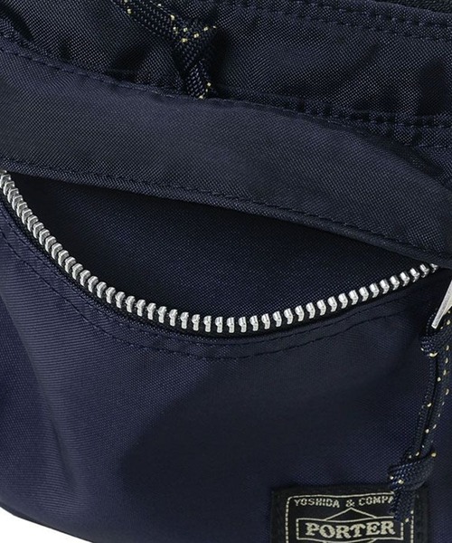 PORTER（ポーター）の「ポーター フォース ショルダーポーチ 855-05461 ショルダーポーチ 吉田カバン  PORTER FORCE SHOULDER POUCH（ショルダーバッグ・メンズ・ブラック/ネイビー/カーキ・FREE）」の8枚目の写真