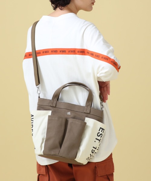 AVIREX（アヴィレックス）の「《直営店限定》GARDENING TOTE BAG/ ガーデニングトートバッグ（トートバッグ・レディース・アイボリー/ブラック/カーキブラウン・FREE）」の4枚目の写真