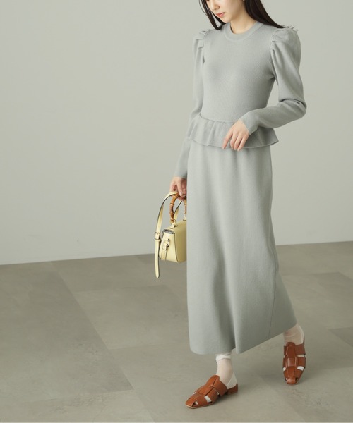 FREE'S MART（フリーズマート）の「◆畦フリルニットワンピース（ワンピース・レディース・グリーン/ブラック/ベージュ・SMALL/MEDIUM）」の10枚目の写真