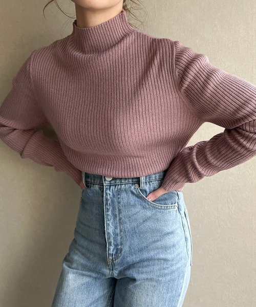 JUNOAH（ジュノア）の「ボトルネックリブニット（ニット/セーター・レディース・オフホワイト/グリーン/ブラック/ベージュ/ブルー/ピンク系その他/グレイッシュベージュ/イエロー・MEDIUM/LARGE）」の8枚目の写真