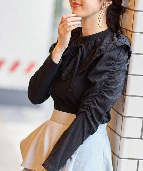 tocco closet（トッコ　クローゼット）の「２ＷＡＹリボン×レース襟付きギャザースリーブリブカットソー（Tシャツ/カットソー・レディース・ブラック/ホワイト・M）」の13枚目の写真