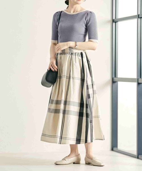 acro（アクロ）の「■メモリータフタギャザースカート/AC3702（スカート・レディース・ネイビー/ブラック/アイボリー・ﾌﾘ-）」の6枚目の写真