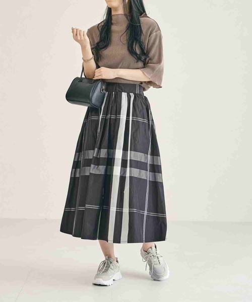 acro（アクロ）の「■メモリータフタギャザースカート/AC3702（スカート・レディース・ネイビー/ブラック/アイボリー・ﾌﾘ-）」の17枚目の写真