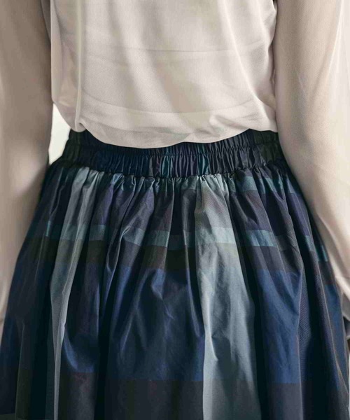 acro（アクロ）の「■メモリータフタギャザースカート/AC3702（スカート・レディース・ネイビー/ブラック/アイボリー・ﾌﾘ-）」の12枚目の写真