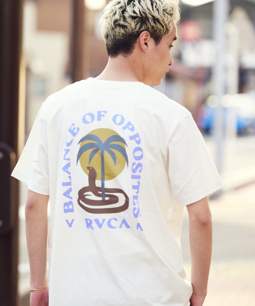 RVCA(ルーカ)の「WEB限定 RVCA COBRA MIRAGE SS/ルーカ 半袖Tシャツ(Tシャツ/カットソー・メンズ・ホワイト/ブラック・L/M)」の2枚目の写真