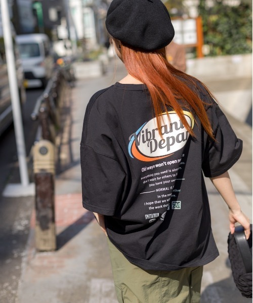 SpRay(スプレイ)の「だ円ロゴビッグTシャツ(Tシャツ/カットソー・レディース・オートミール/オレンジ/ブラック/オフホワイト/ブルー・FREE)」の7枚目の写真