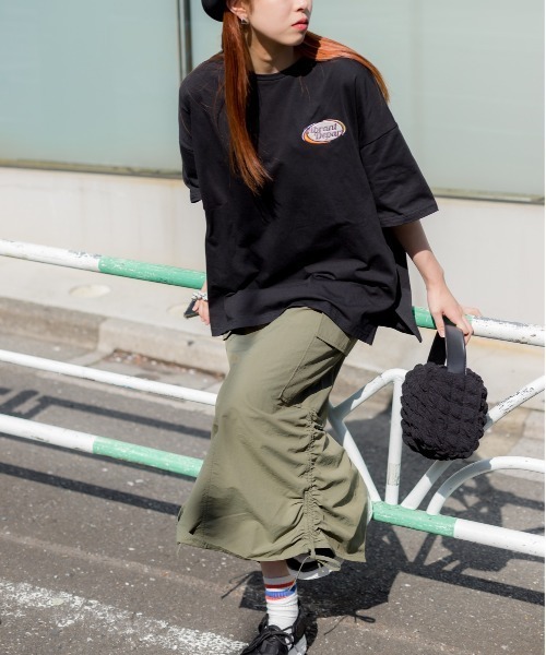 SpRay(スプレイ)の「だ円ロゴビッグTシャツ(Tシャツ/カットソー・レディース・オートミール/オレンジ/ブラック/オフホワイト/ブルー・FREE)」の8枚目の写真