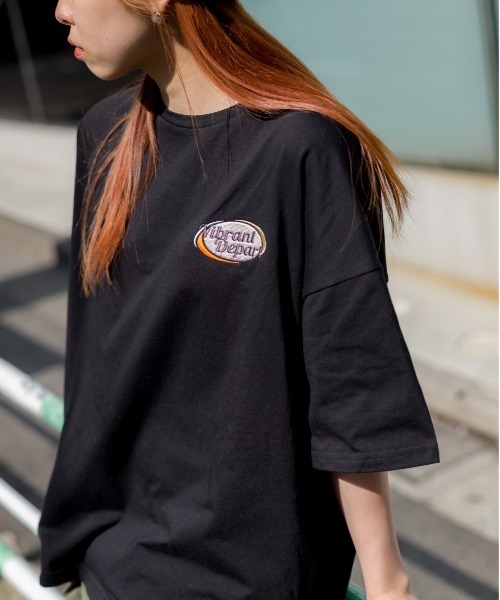 SpRay(スプレイ)の「だ円ロゴビッグTシャツ(Tシャツ/カットソー・レディース・オートミール/オレンジ/ブラック/オフホワイト/ブルー・FREE)」の10枚目の写真