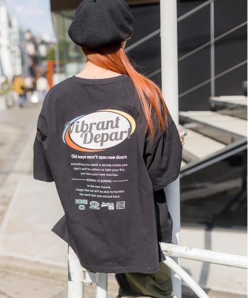 SpRay(スプレイ)の「だ円ロゴビッグTシャツ(Tシャツ/カットソー・レディース・オートミール/オレンジ/ブラック/オフホワイト/ブルー・FREE)」の11枚目の写真