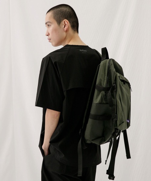 WILD THINGS（ワイルドシングス）の「『UVカット』『別注』WILDTHINGS×EKAL　エラスティックナイロンTシャツ（Tシャツ/カットソー・メンズ・ブラック/ブルーグレー/オリーブ・MEDIUM/LARGE）」の5枚目の写真