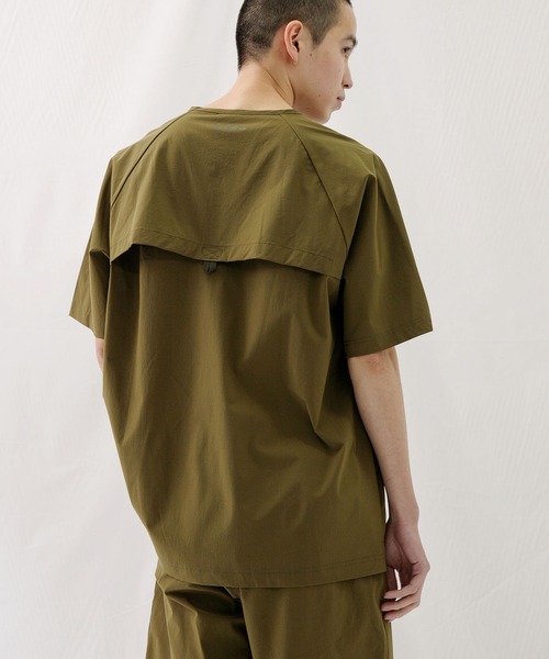 WILD THINGS（ワイルドシングス）の「『UVカット』『別注』WILDTHINGS×EKAL　エラスティックナイロンTシャツ（Tシャツ/カットソー・メンズ・ブラック/ブルーグレー/オリーブ・MEDIUM/LARGE）」の14枚目の写真