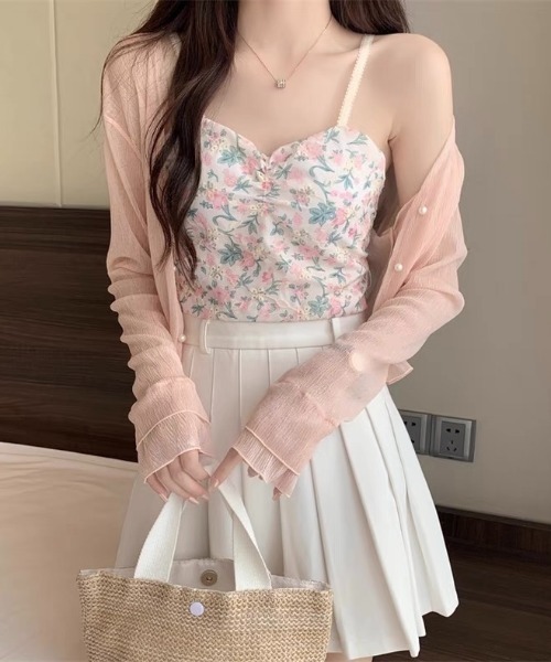 極美品♡2024年Rene パールボレロカーディガン(白) 38 36 セール】パールボタンシアーボレロ（カーディガン/ボレロ