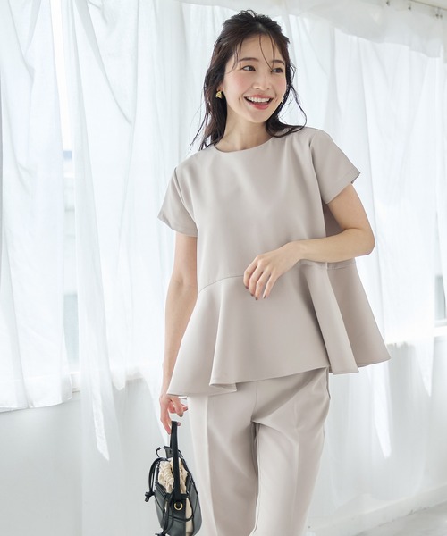 coca（coca）（コカ）の「セットアップ対応バックパールブラウス（シャツ/ブラウス・レディース・ライトベージュ/ブラック・M/L）」の13枚目の写真