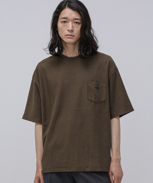 NANO universe(ナノユニバース)の「LB.04/タックボーダーポケットTシャツ(Tシャツ/カットソー・メンズ・ターコイズブルー/スミクロ/イエロー/ブラウン・S/L/M)」の13枚目の写真