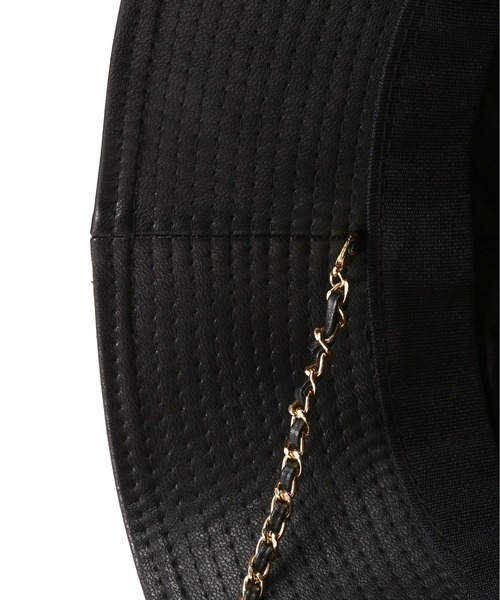 FREE'S MART(フリーズマート)の「チェーン付きPUバケットハット(ハット・レディース・ブラック・フリ-)」の6枚目の写真