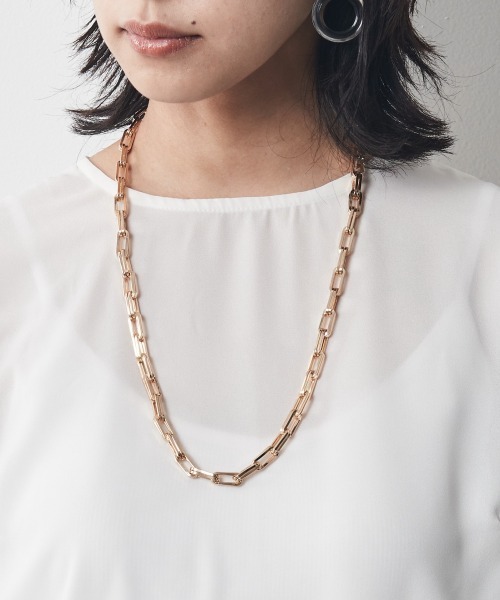 CHIC STYLE（シックスタイル）の「＜大きいサイズ＞フリル袖ノーカラーブラウス シックスタイル（シャツ/ブラウス・レディース・ブラック/オフホワイト・LL/3L/L/4L/5L）」の17枚目の写真