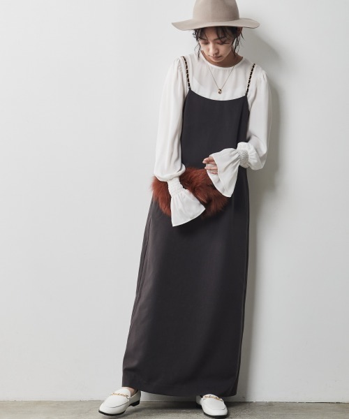 CHIC STYLE（シックスタイル）の「＜大きいサイズ＞フリル袖ノーカラーブラウス シックスタイル（シャツ/ブラウス・レディース・ブラック/オフホワイト・LL/3L/L/4L/5L）」の10枚目の写真