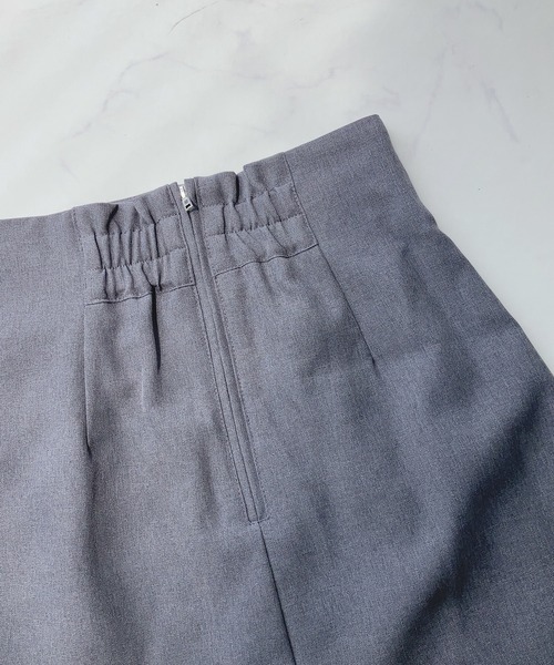 AS KNOW AS plus（アズノゥアズプラス）の「☆プリーツラップボタン ミディアムスカート（スカート・レディース・チャコールグレー/ブラック/ベージュ・FREE）」の7枚目の写真