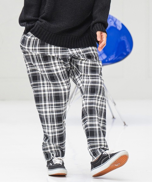 CAMBIO(カンビオ)の「mp11351- Monotone Check Jacquard Balloon Pants バルーンパンツ(その他パンツ・メンズ・ブラック×ホワイト/チェック/ホワイト×ブラック・M/L/S)」の5枚目の写真