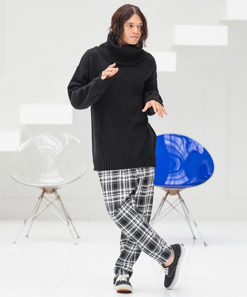 CAMBIO(カンビオ)の「mp11351- Monotone Check Jacquard Balloon Pants バルーンパンツ(その他パンツ・メンズ・ブラック×ホワイト/チェック/ホワイト×ブラック・M/L/S)」の7枚目の写真