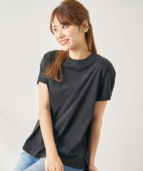 BELLUNA（ベルーナ）の「汗ジミ対策！ハイネックプルオーバー（Tシャツ/カットソー・レディース・ブルー/ブラック/レッド/ホワイト×ネイビー/レモンイエロー/チャコール/ベージュ系/グリーン系・LARGE/MEDIUM/X-LARGE）」の3枚目の写真