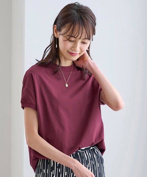 BELLUNA（ベルーナ）の「汗ジミ対策！ハイネックプルオーバー（Tシャツ/カットソー・レディース・ブルー/ブラック/レッド/ホワイト×ネイビー/レモンイエロー/チャコール/ベージュ系/グリーン系・LARGE/MEDIUM/X-LARGE）」の10枚目の写真