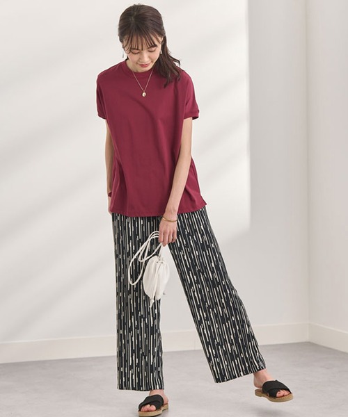 BELLUNA（ベルーナ）の「汗ジミ対策！ハイネックプルオーバー（Tシャツ/カットソー・レディース・ブルー/ブラック/レッド/ホワイト×ネイビー/レモンイエロー/チャコール/ベージュ系/グリーン系・LARGE/MEDIUM/X-LARGE）」の12枚目の写真