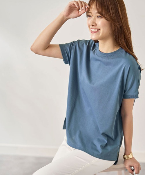 BELLUNA（ベルーナ）の「汗ジミ対策！ハイネックプルオーバー（Tシャツ/カットソー・レディース・ブルー/ブラック/レッド/ホワイト×ネイビー/レモンイエロー/チャコール/ベージュ系/グリーン系・LARGE/MEDIUM/X-LARGE）」の16枚目の写真