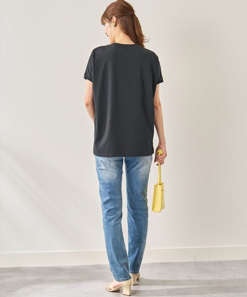 BELLUNA（ベルーナ）の「汗ジミ対策！ハイネックプルオーバー（Tシャツ/カットソー・レディース・ブルー/ブラック/レッド/ホワイト×ネイビー/レモンイエロー/チャコール/ベージュ系/グリーン系・LARGE/MEDIUM/X-LARGE）」の19枚目の写真