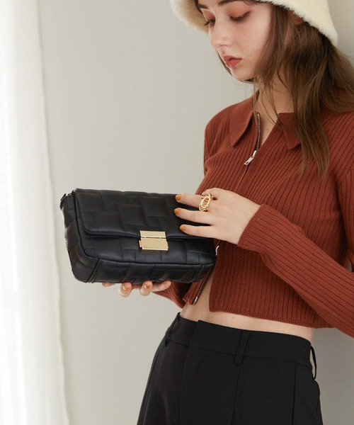 archives（アルシーヴ）の「ブロックキルトチェーンバッグ（ショルダーバッグ・レディース・ブラック/グリーン/キャメル・FREE）」の2枚目の写真