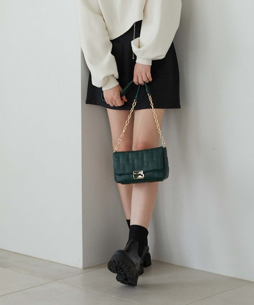 archives（アルシーヴ）の「ブロックキルトチェーンバッグ（ショルダーバッグ・レディース・ブラック/グリーン/キャメル・FREE）」の16枚目の写真