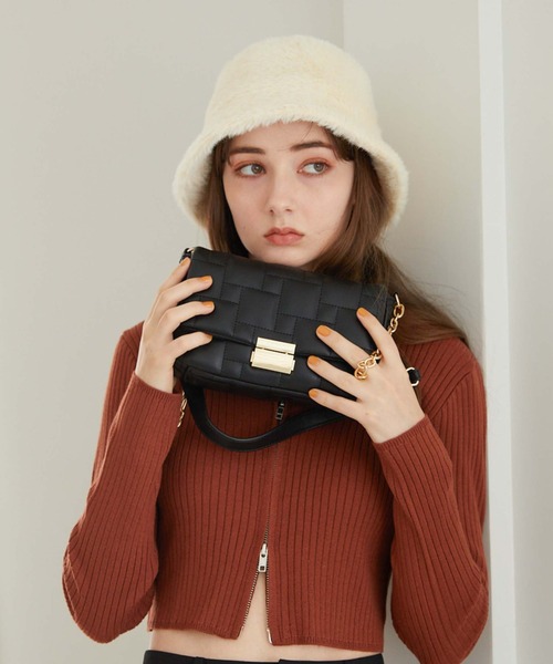 archives（アルシーヴ）の「ブロックキルトチェーンバッグ（ショルダーバッグ・レディース・ブラック/グリーン/キャメル・FREE）」の6枚目の写真
