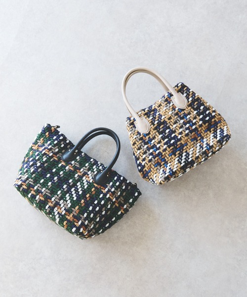 un dix cors(アンディコール)の「ツイードバッグ(ハンドバッグ・レディース・ベージュ/グリーン・FREE)」の1枚目の写真