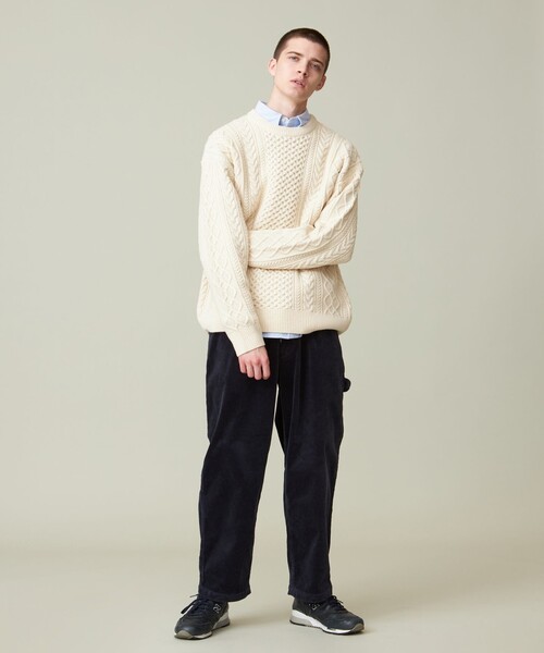 J.PRESS YORK STREET(ジェイプレスヨークストリート)の「【UNISEX】アランケーブルニット(ニット/セーター・メンズ・グレー系/ベージュ系/ダークグリーン系/アイボリー系・LARGE/MEDIUM/SMALL)」の21枚目の写真