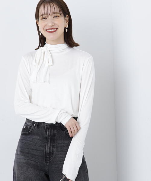 N.(N. Natural Beauty Basic)(エヌエヌナチュラルビューティーベーシック)の「◆ボウタイ付ハイネックカットソー(Tシャツ/カットソー・レディース・ベージュ/オフホワイト/グレー・MEDIUM)」の13枚目の写真