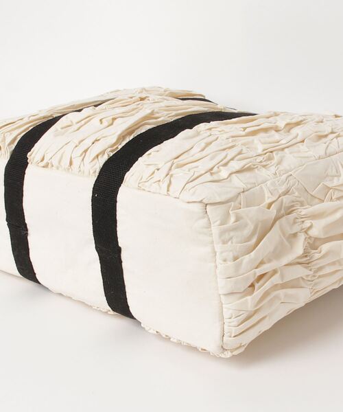 MIRO AMURETTE(ミロアミュレット)の「MIRO gather box bag(トートバッグ・レディース・アイボリー・FREE)」の11枚目の写真