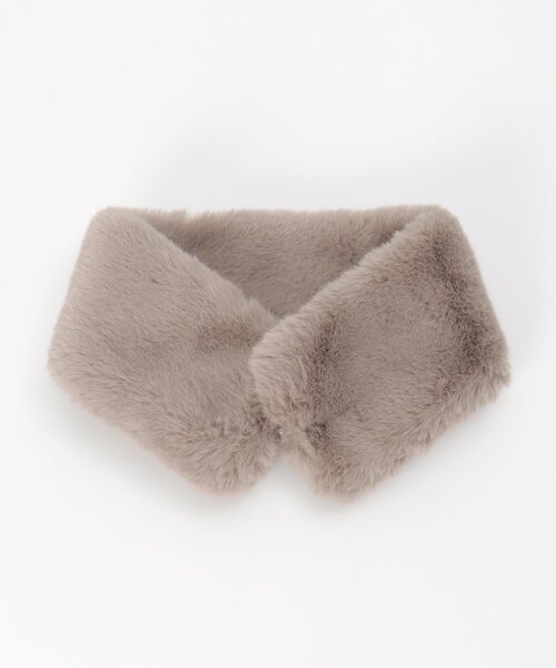 LBC（エルビーシー）の「フェイクファーマグネットティペット（ネックウォーマー/スヌード・レディース・キャメル/グレー・FREE）」の2枚目の写真