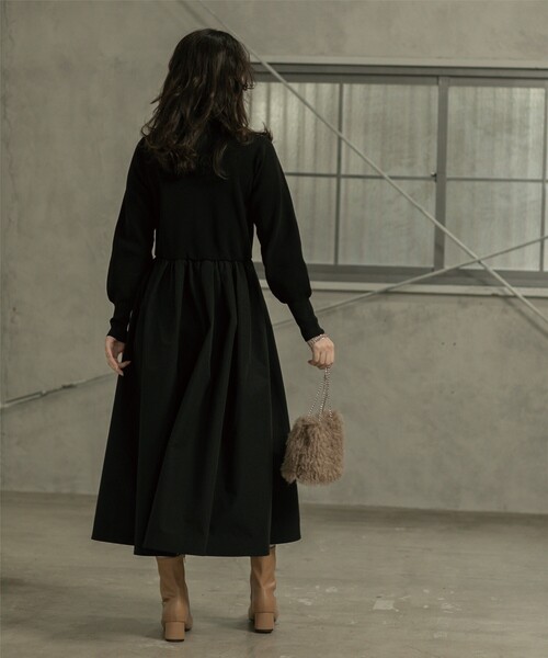 OPAQUE.CLIP（オペークドットクリップ）の「◆ハイネックニット×ギャザースカートドッキングワンピース【洗濯機洗い可】（ワンピース・レディース・ピンク系/ブラック系4/ベージュ系その他7/チャコール・42/40/38）」の11枚目の写真